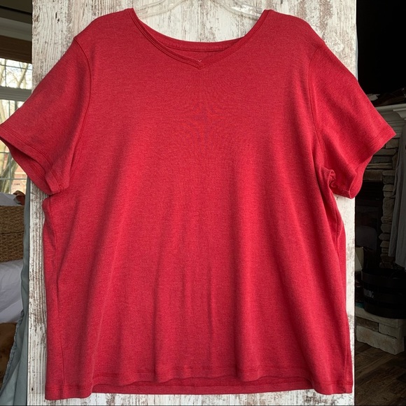 CJ Banks 2x Heathered Red V-Neck Tee - Picture 6 of 6